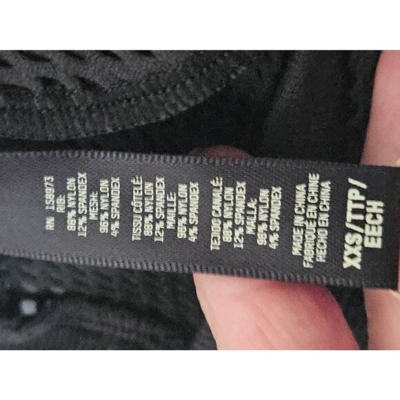 Skims mesh cropped tee Nwt - Picture 9 of 9